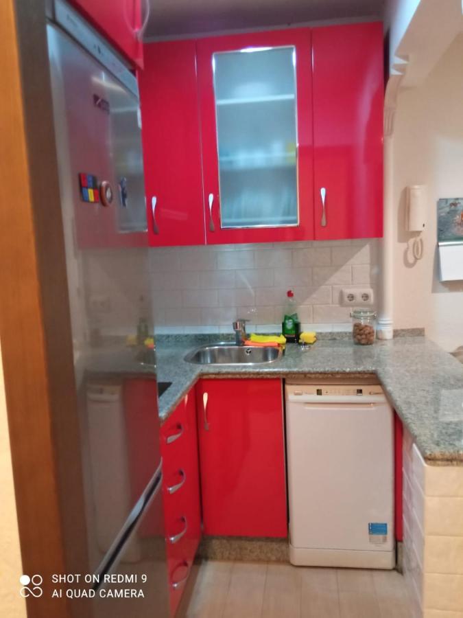 Apartamento Bien Situado Con Parking * Sevilla